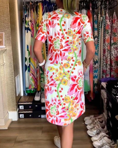 Robe à manches courtes, imprimé fleuri et col V